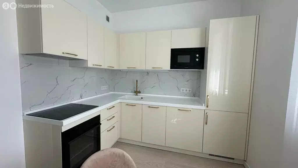 3-комнатная квартира: Москва, Усачёва улица, 29к7 (68.5 м) - Фото 2