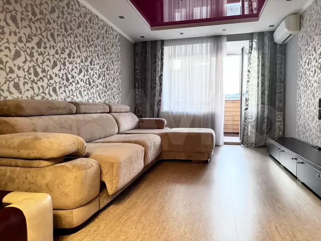 3-к. квартира, 90 м, 4/10 эт. - Фото 1