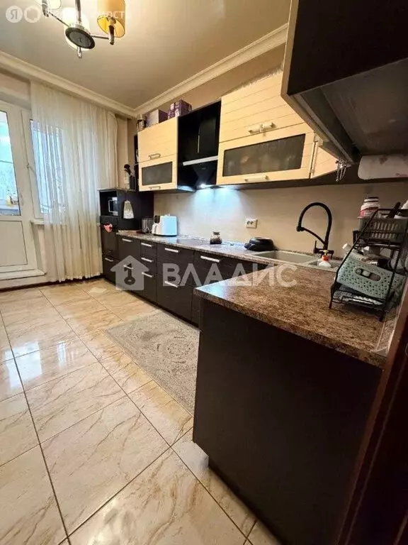 3-комнатная квартира: Москва, Изюмская улица, 28 (79.2 м) - Фото 1