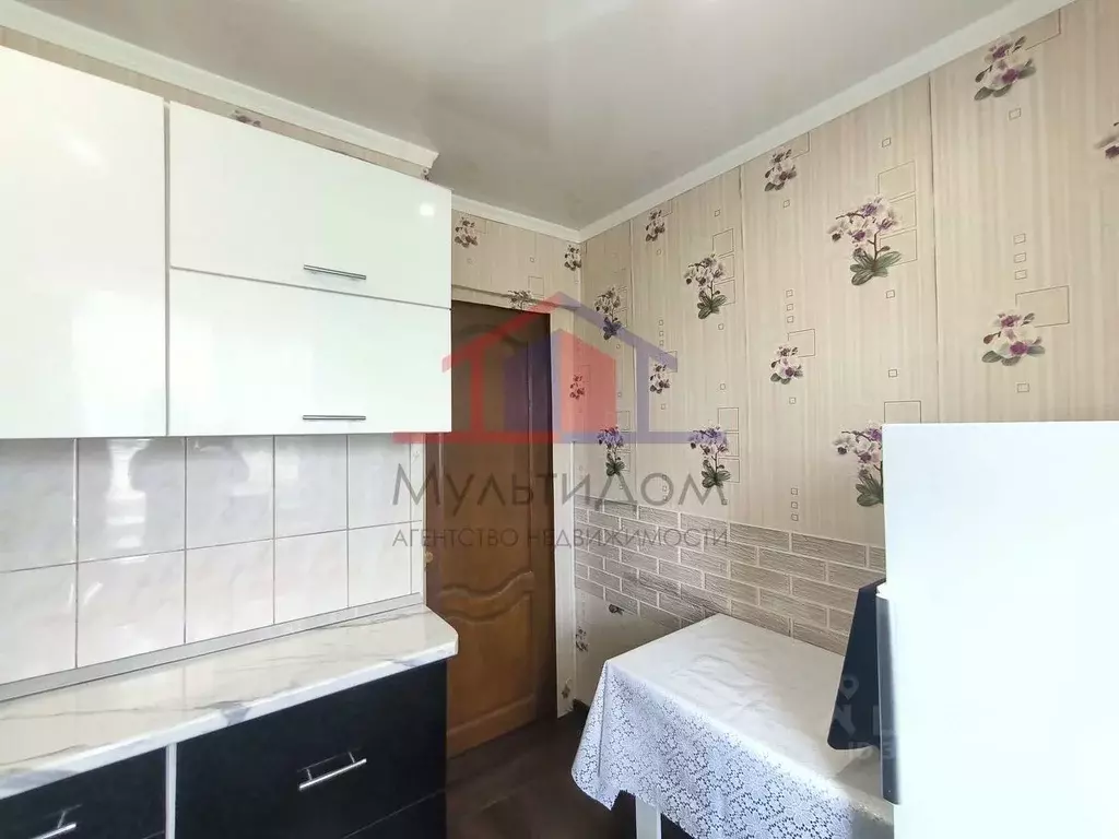 2-к кв. Белгородская область, Губкин ул. Фрунзе, 2Б (47.4 м) - Фото 2