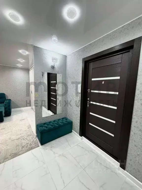 2-к кв. Тюменская область, Тюмень ул. Газовиков, 17 (47.1 м) - Фото 1