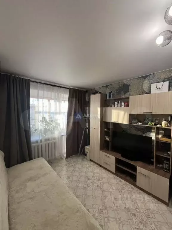 1-к кв. Тюменская область, Тюмень ул. 50 лет Октября, 47 (30.6 м) - Фото 1