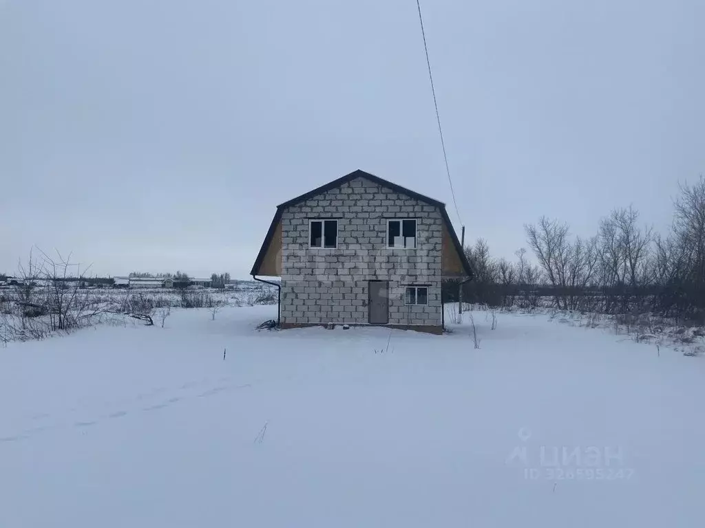 Дом в Курская область, Курский район, Полянский сельсовет, д. ... - Фото 1