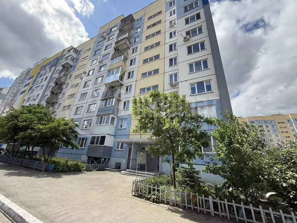 1-к кв. Курганская область, Курган Заозерный жилрайон, 5-й мкр, 34к3 ... - Фото 0