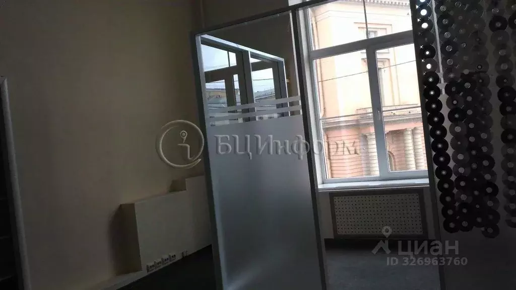 Офис в Санкт-Петербург Караванная ул., 1 (68 м) - Фото 1