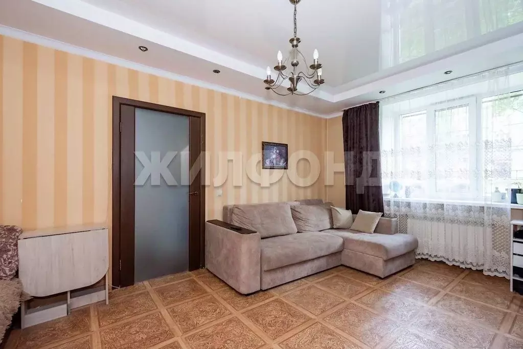 1-к кв. Новосибирская область, Новосибирск ул. 25 лет Октября, 7 (35.6 ... - Фото 1