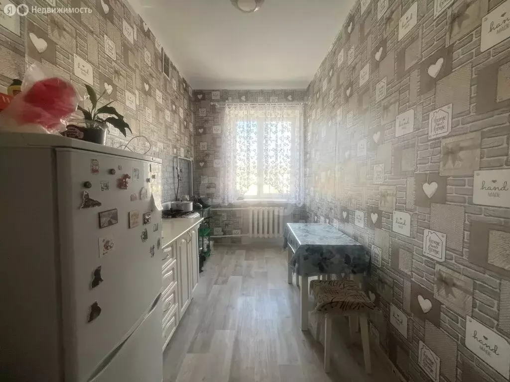 2-комнатная квартира: Златоуст, улица Карла Маркса, 11 (48.7 м) - Фото 2