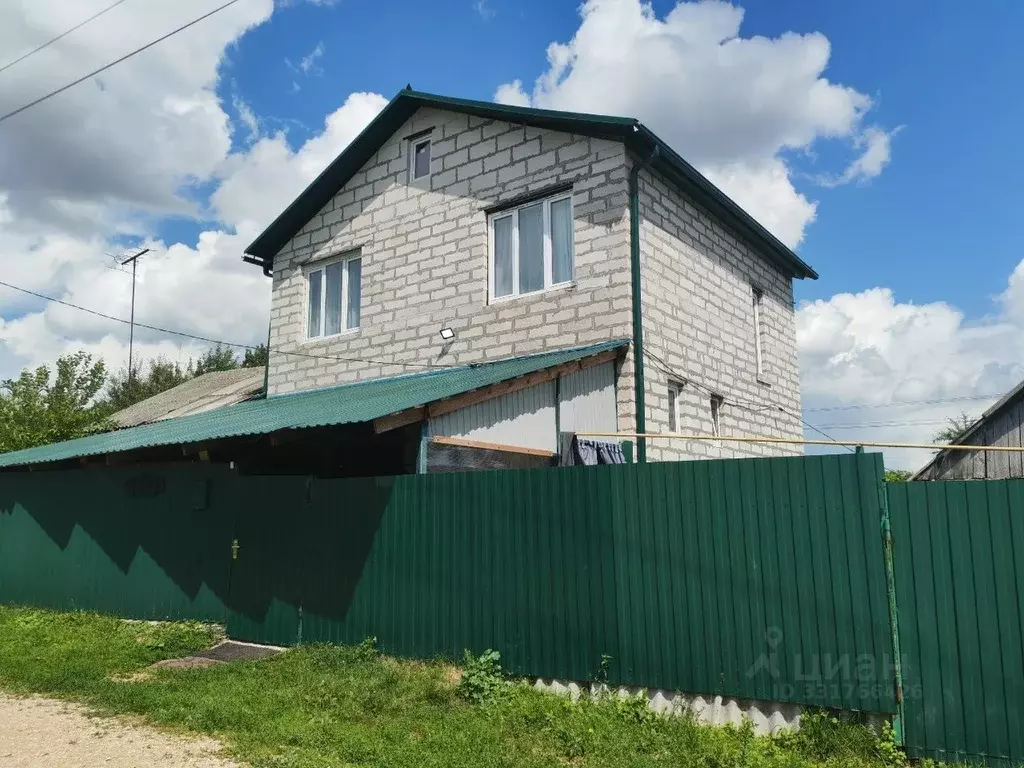 Дом в Орловская область, Новодеревеньковский район, Хомутово пгт  (105 ... - Фото 1
