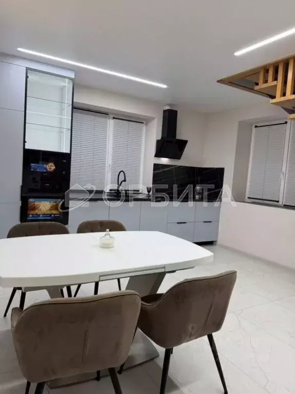 Дом в Тюменская область, Тюмень Рябинка-2 садовое товарищество, 170 ... - Фото 1