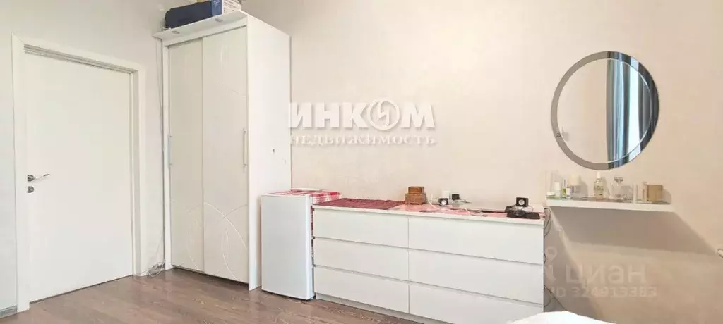 Комната Москва Новогиреевская ул., 14К2 (15.5 м) - Фото 1