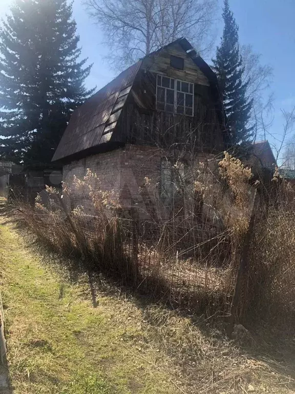 Дача 26 м на участке 4 сот. - Фото 0