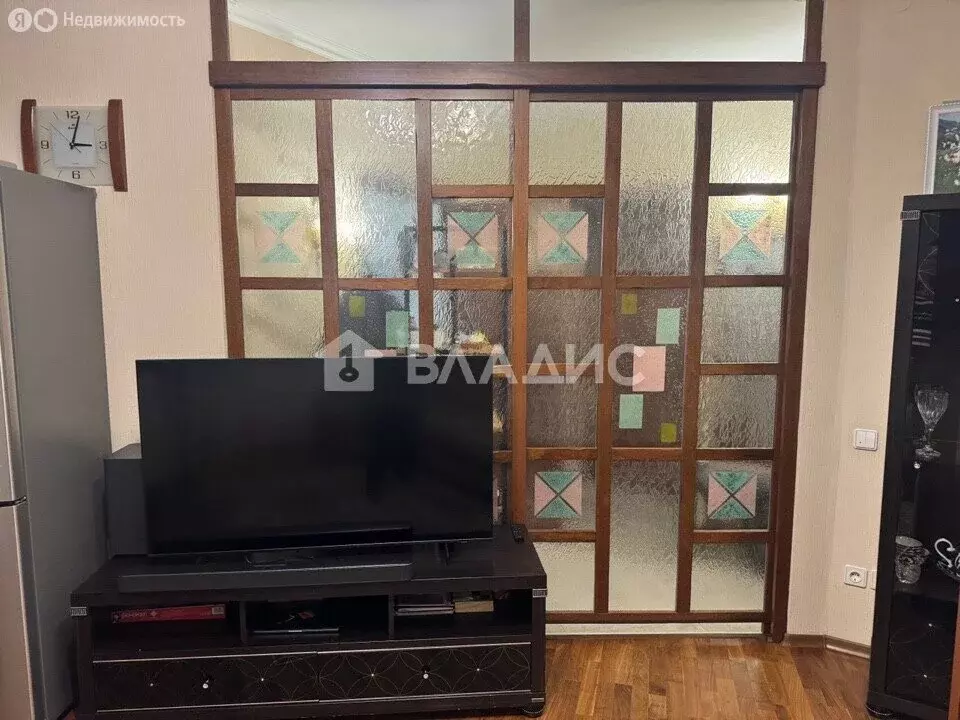 2-комнатная квартира: Сыктывкар, улица Горького, 13 (52 м) - Фото 1