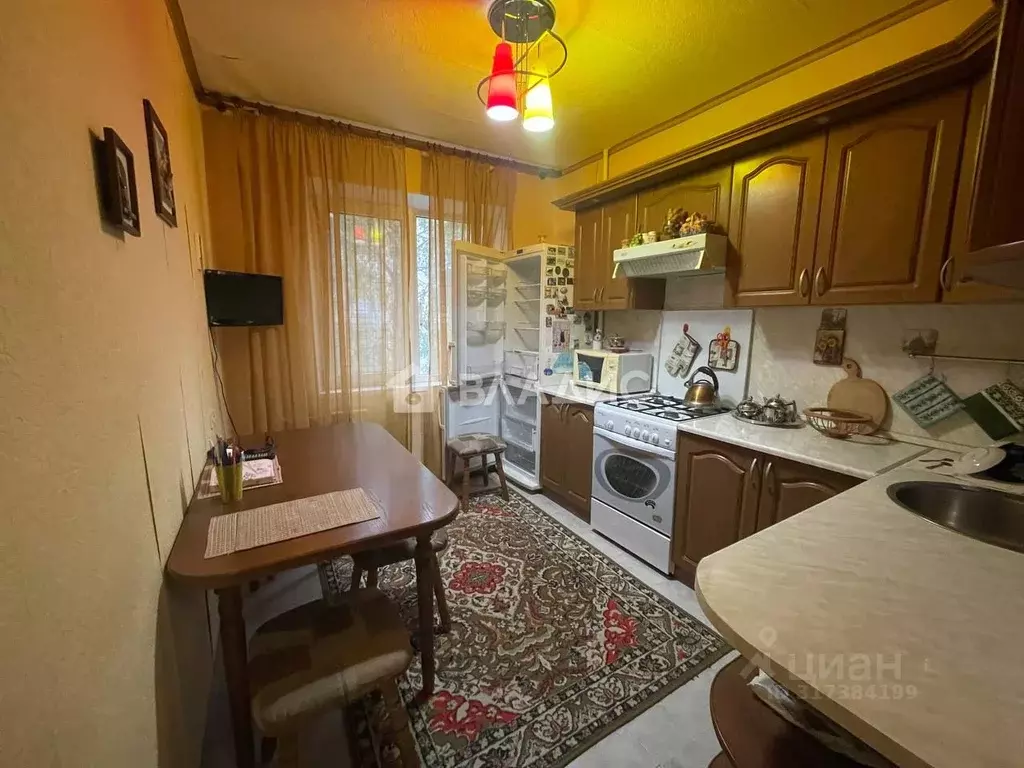 4-к кв. Белгородская область, Белгород ул. Щорса, 44 (70.3 м) - Фото 0