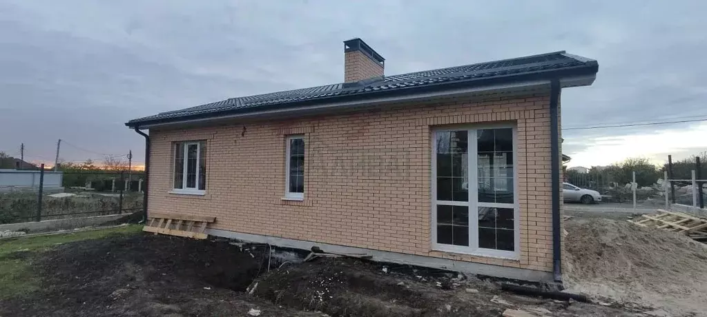 Дом в Ростовская область, Донецк просп. Ленина (120 м) - Фото 1