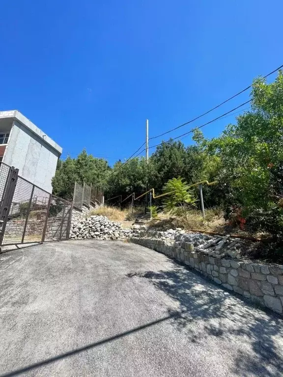 Участок в Крым, Ялта муниципальный округ, Восход пгт ул. Наташинская, ... - Фото 1