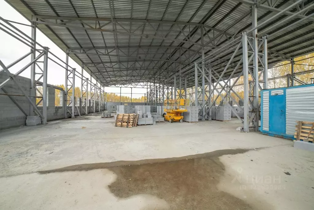 Производственное помещение в Свердловская область, Первоуральск ш. ... - Фото 1