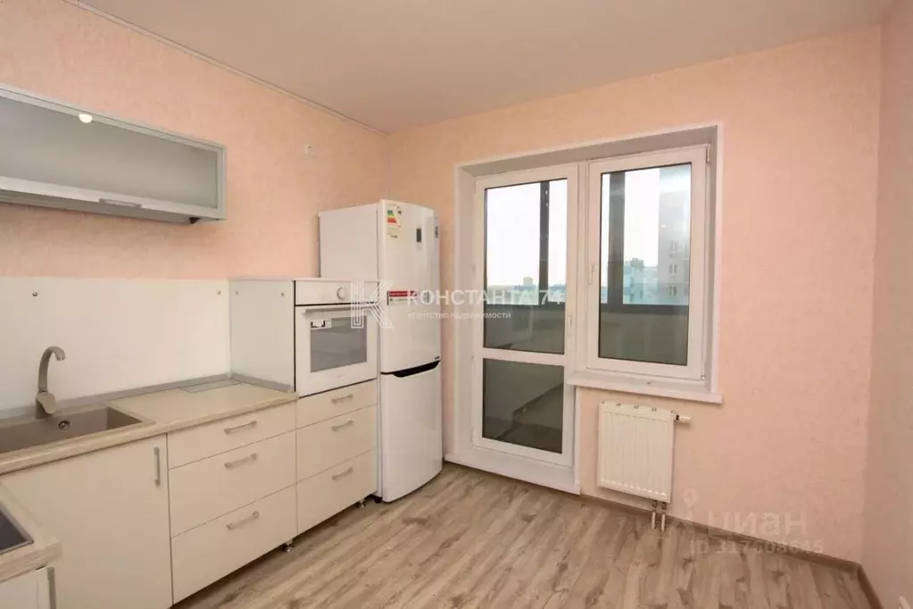 2-к кв. Челябинская область, Челябинск просп. Краснопольский, 14 (56.5 ... - Фото 1