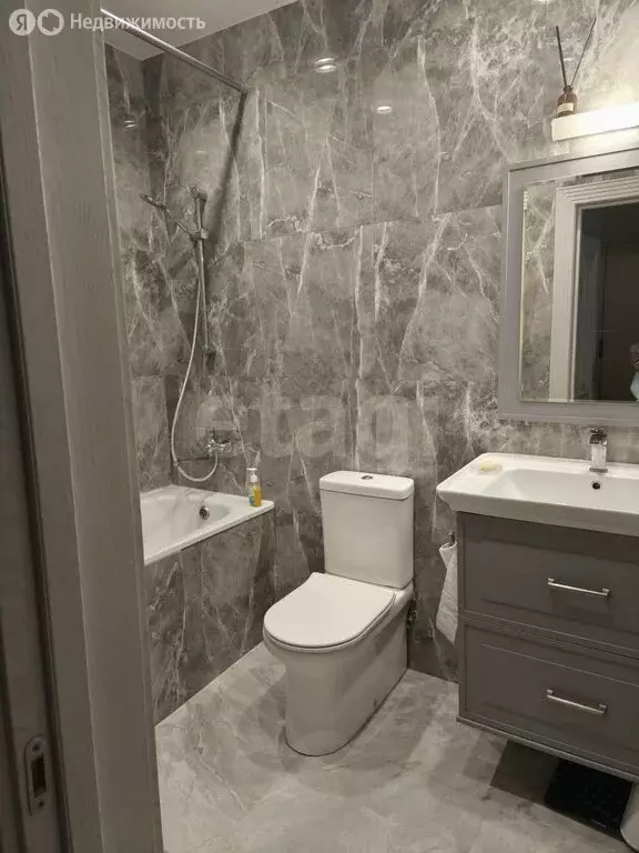 2-комнатная квартира: Владикавказ, улица Хадарцева, 8 (78 м) - Фото 2