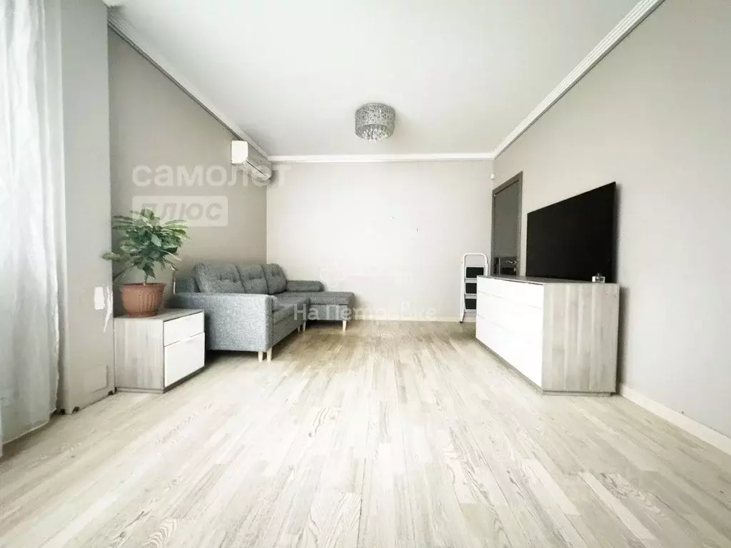 3-к кв. Москва ул. Архитектора Власова, 10 (70.7 м) - Фото 1