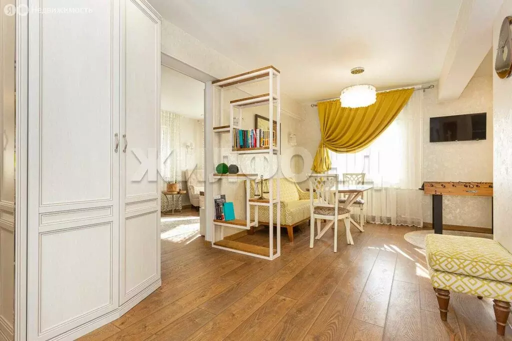 Квартира-студия: Новосибирск, улица Эйхе, 9А (41 м) - Фото 1