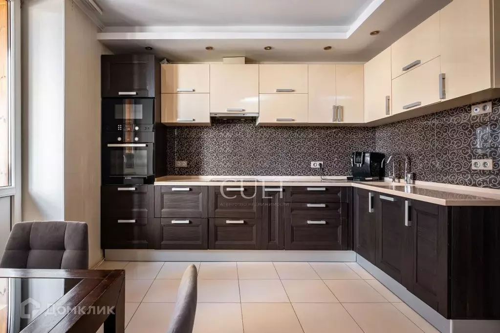 Продаётся 2-к квартира, 71.4 м - Фото 1