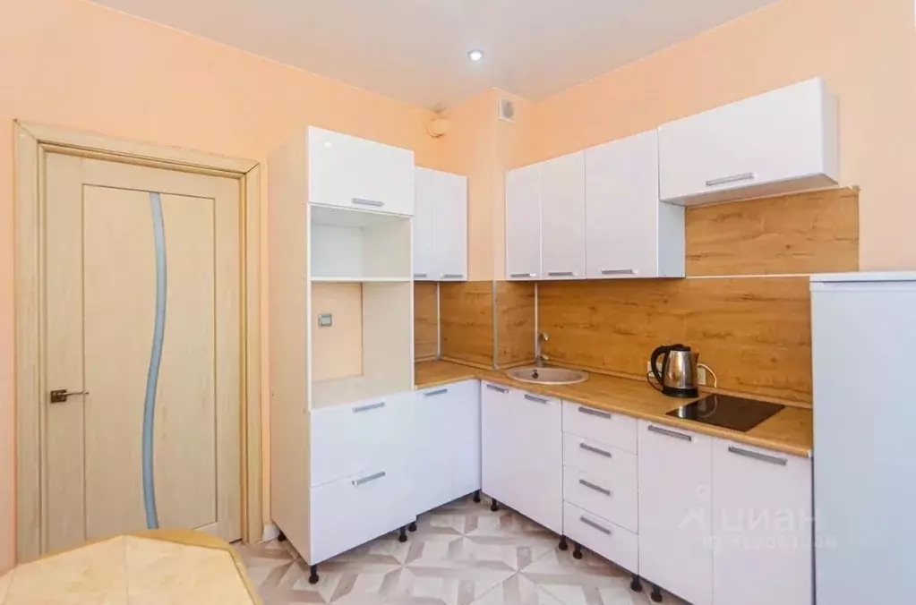 1-к кв. Бурятия, Улан-Удэ ул. Борсоева, 77 (35.0 м) - Фото 0