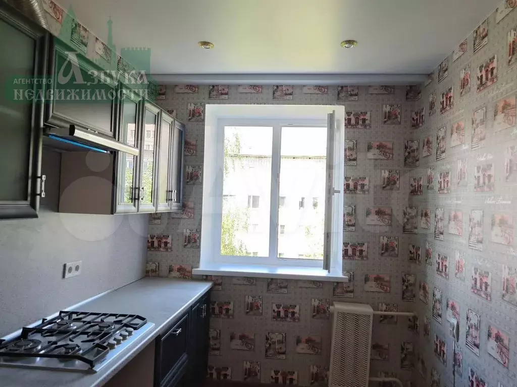 2-к. квартира, 52 м, 5/5 эт. - Фото 1