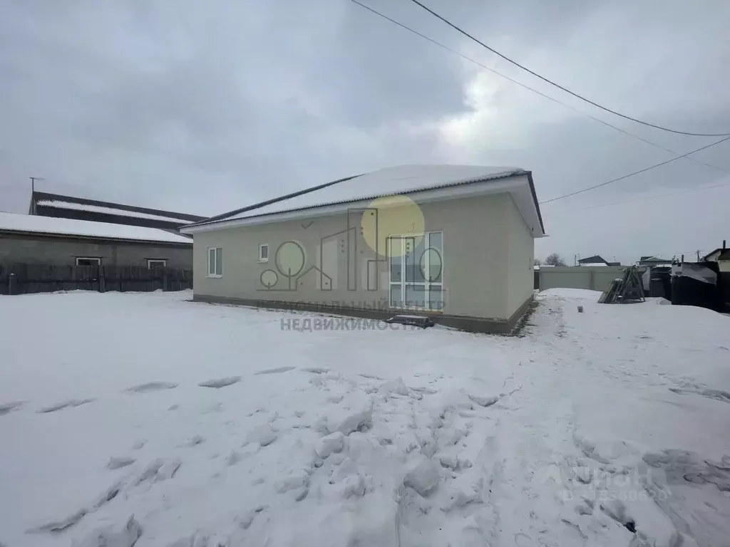 Дом в Иркутская область, Иркутский муниципальный округ, с. Хомутово ... - Фото 2