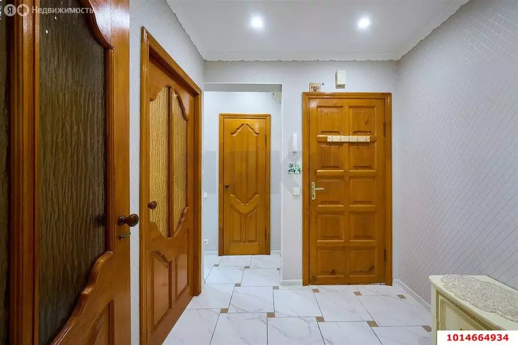 2-комнатная квартира: Краснодар, улица Гагарина, 139 (41.8 м) - Фото 0
