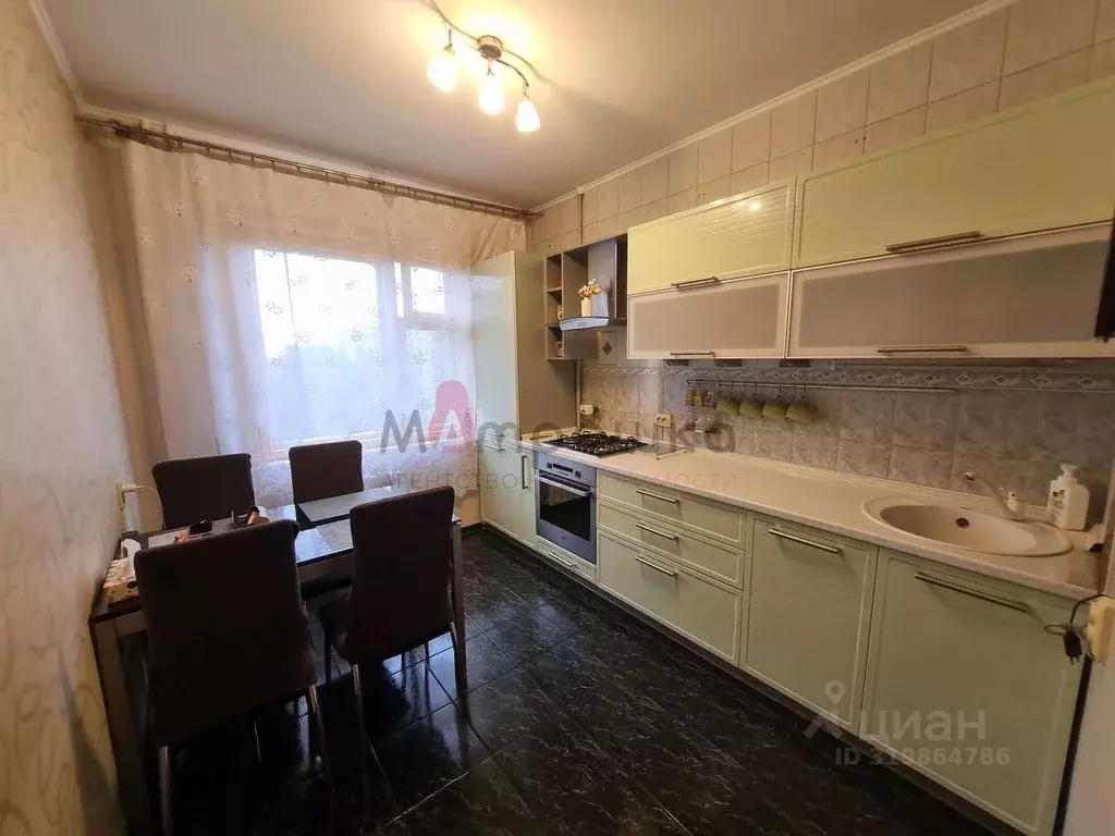 4-к кв. Белгородская область, Белгород ул. Королева, 20 (71.0 м) - Фото 1