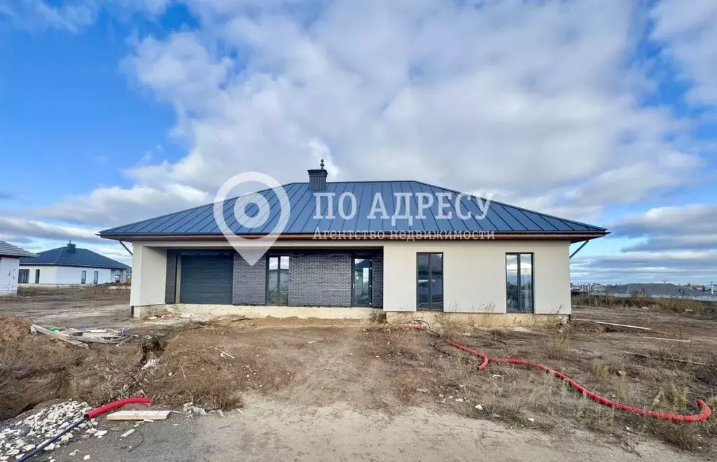 Дом в Саратовская область, Энгельсский район, Красноярское ... - Фото 1