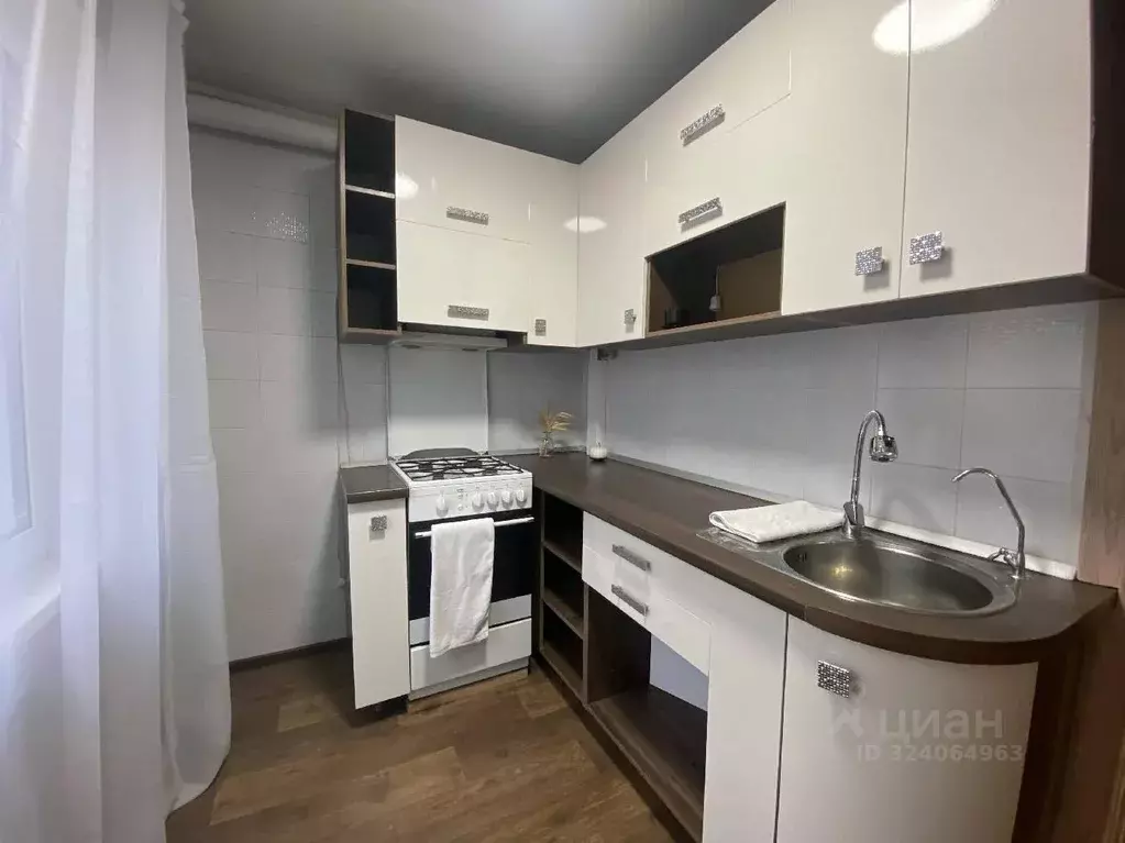 2-к кв. Воронежская область, Воронеж ул. Космонавтов, 54 (45.8 м) - Фото 2