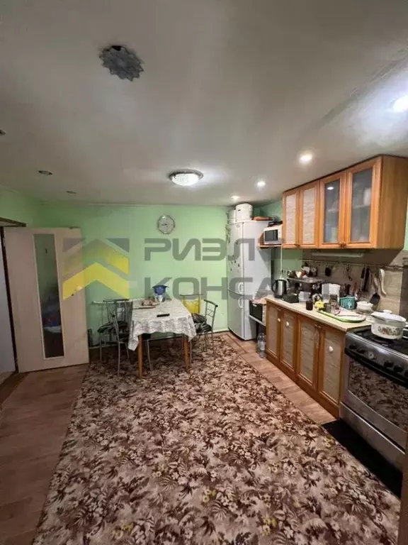 Дом в Омская область, Омск проезд 2-й Краснопахарский, 10 (96 м) - Фото 1