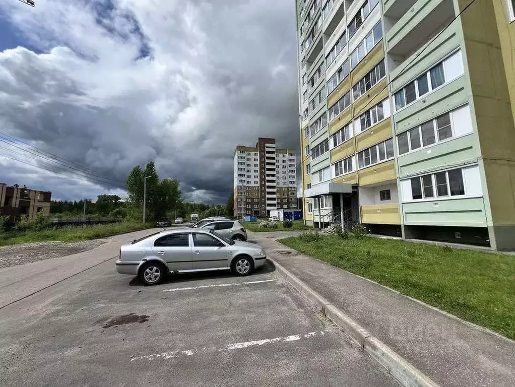 3-к кв. Ярославская область, Ярославль ул. Дядьковская, 52 (80.0 м) - Фото 0