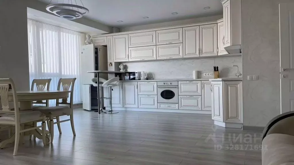 2-к кв. Самарская область, Самара ул. Лейтенанта Шмидта, 10 (68.0 м) - Фото 1