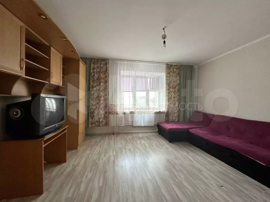 1-к. квартира, 42,7 м, 9/10 эт. - Фото 0