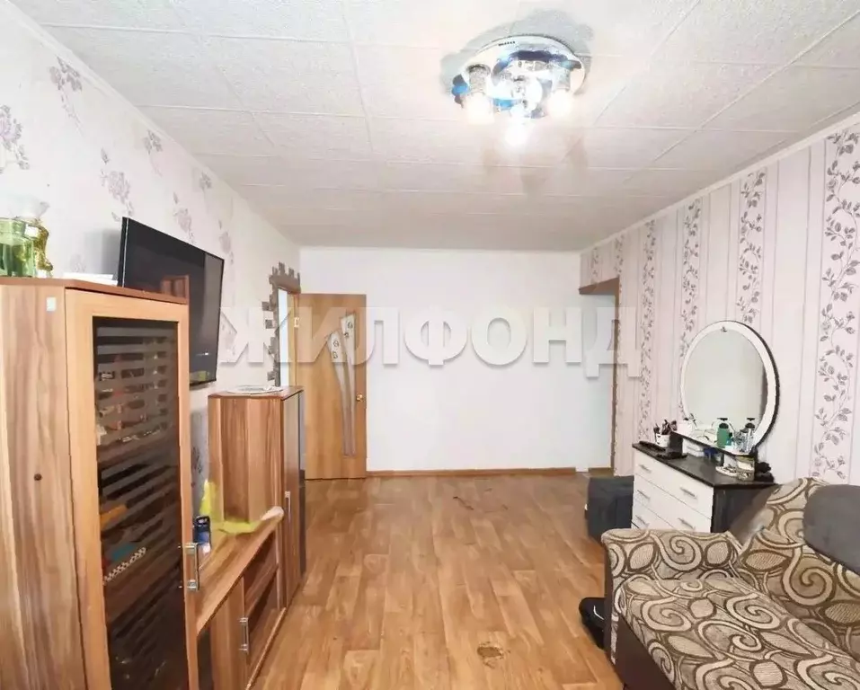 2-к кв. Хакасия, Абакан ул. Чехова, 126 (47.2 м) - Фото 2
