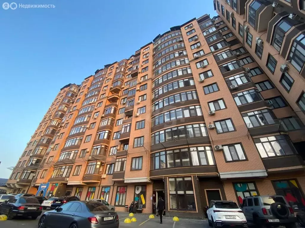 2-комнатная квартира: Махачкала, улица Устарбекова, 6 (109 м) - Фото 2