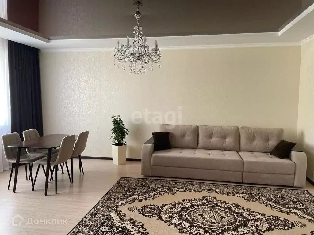 Продаётся 2-к квартира, 65 м - Фото 0