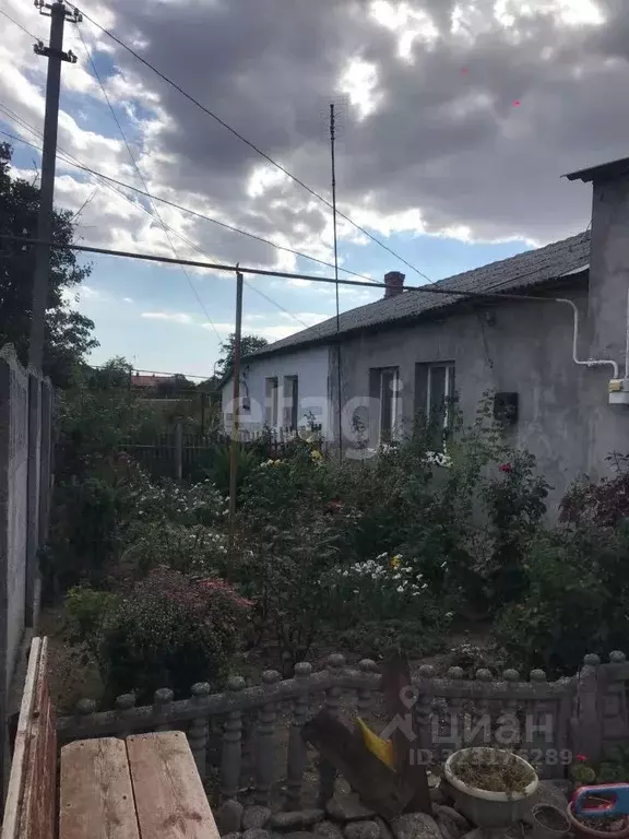 Дом в Крым, Черноморский район, с. Красная Поляна ул. Кирова, 25 (73 ... - Фото 2