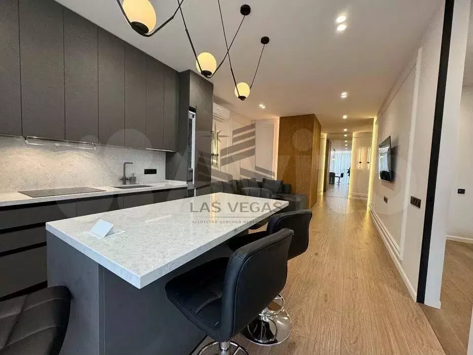 3-к. квартира, 73 м, 4/6 эт. - Фото 0