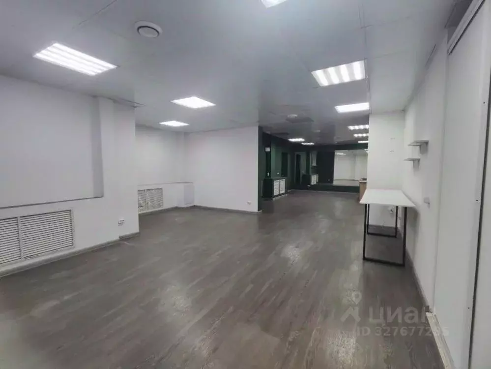 Помещение свободного назначения в Иркутская область, Иркутск Трудовая ... - Фото 1