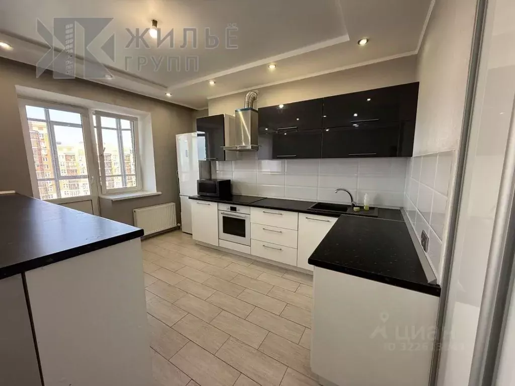 2-к кв. Татарстан, Казань ул. Баки Урманче, 7 (71.36 м) - Фото 1