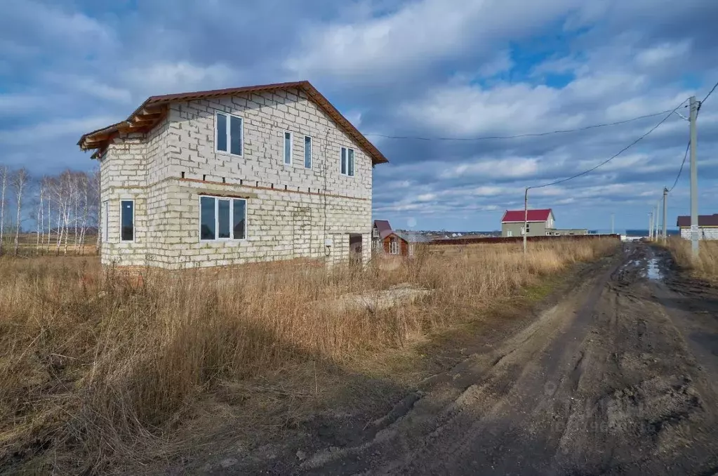 Дом в Пензенская область, с. Бессоновка ул. Славы, 100 (179 м) - Фото 1