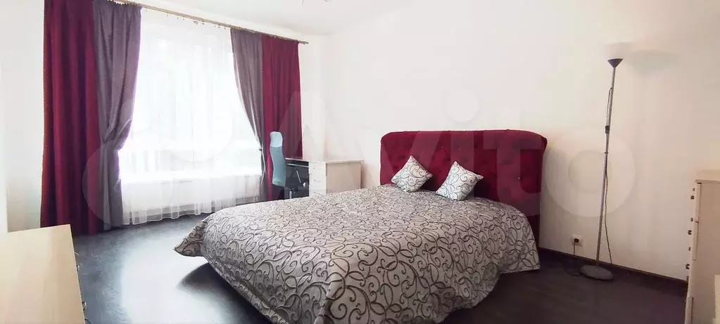 1-к. квартира, 42 м, 1/9 эт. - Фото 1