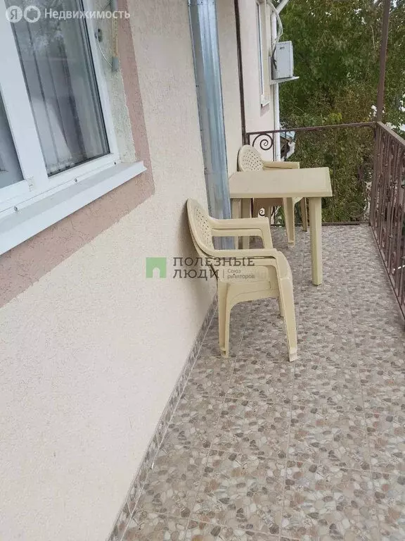 4-комнатная квартира: Евпатория, улица Горького, 15А (80 м) - Фото 2