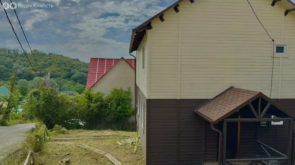 Дом в Орёл-Изумруд, улица Лазурная Долина (140 м) - Фото 1