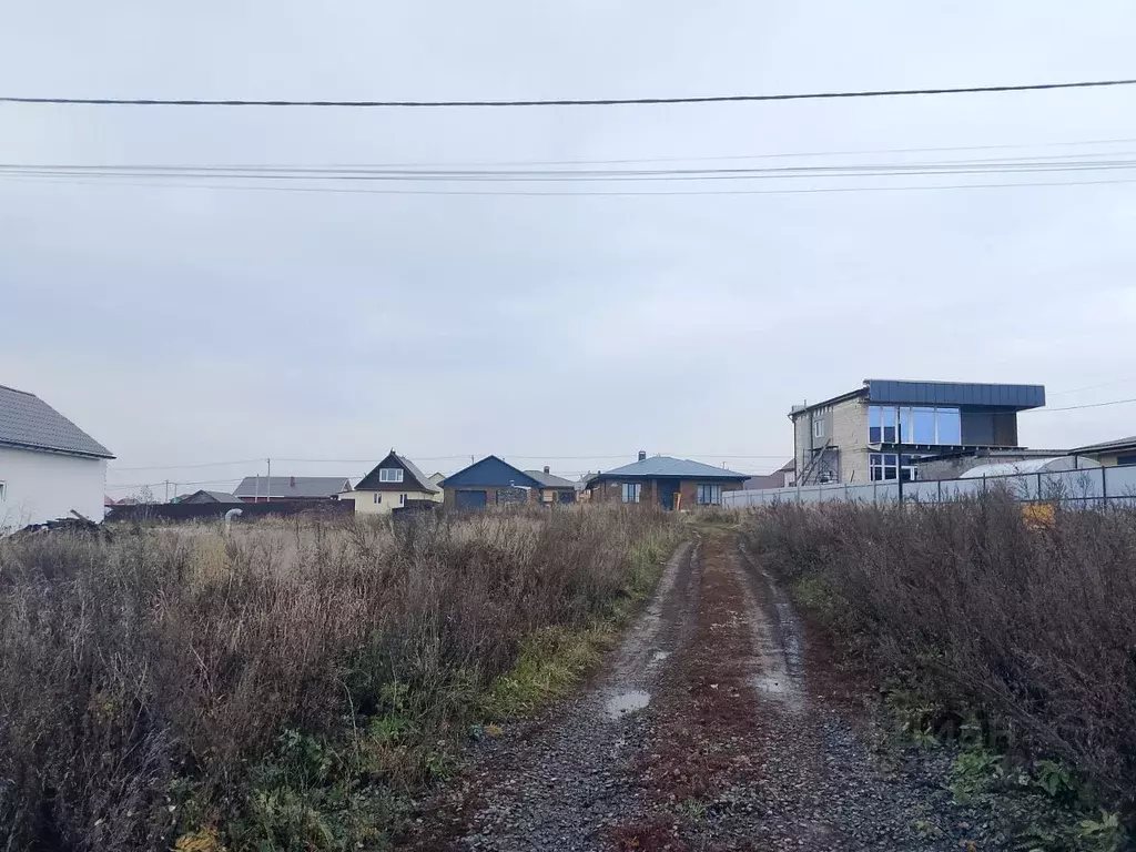 Участок в Башкортостан, Уфа городской округ, с. Нагаево ул. 65-летия ... - Фото 1