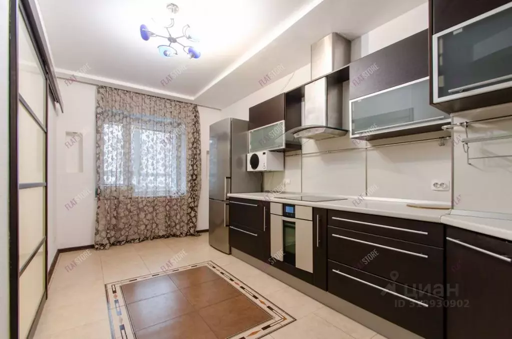 2-к кв. Санкт-Петербург Кондратьевский просп., 64к1 (75.0 м) - Фото 0