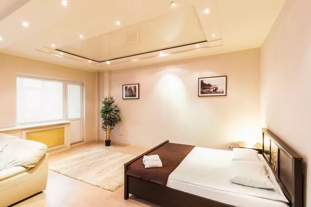 1-к кв. Омская область, Омск ул. Фрунзе, 1к3 (51.0 м) - Фото 1